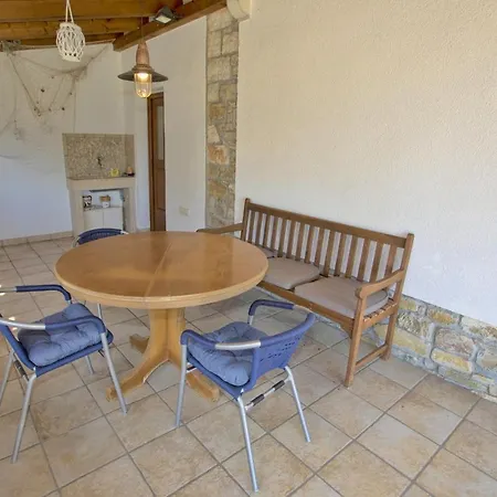 Lovely House With View Over Salt Pans Timor Appartement *